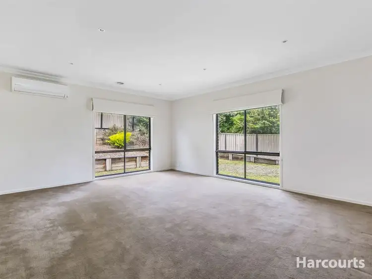 Fifth view of Homely house listing, 2 Lakeside Court, Drouin VIC 3818