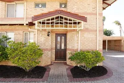 2/54 Caledonian Avenue, Maylands WA