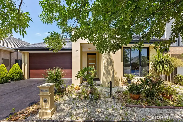 17 Wembley Circuit, Pakenham VIC 3810