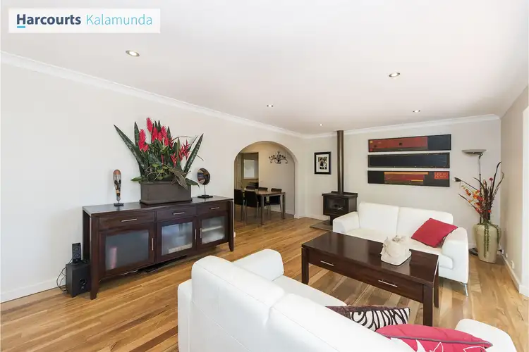 Fifth view of Homely house listing, 2 Jillara Way, Lesmurdie WA 6076