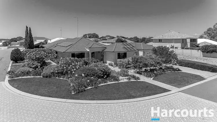 2 Yarri Way, Wannanup WA 6210