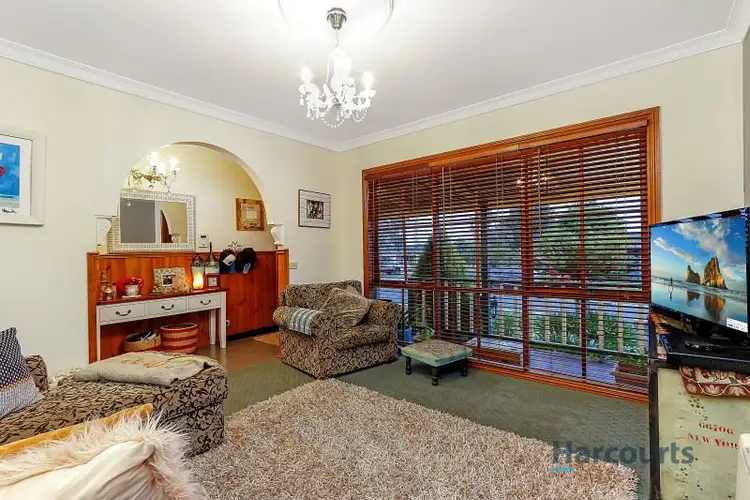 Second view of Homely house listing, 5 Cameron Court, Somerville VIC 3912