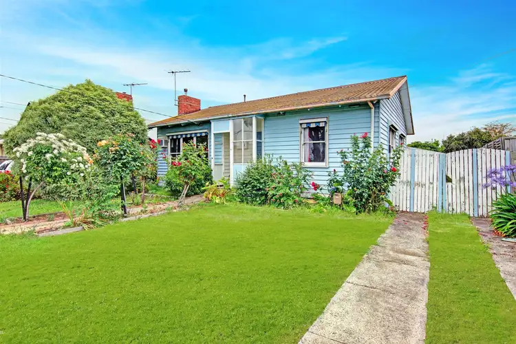 6 Jay Street, Norlane VIC 3214