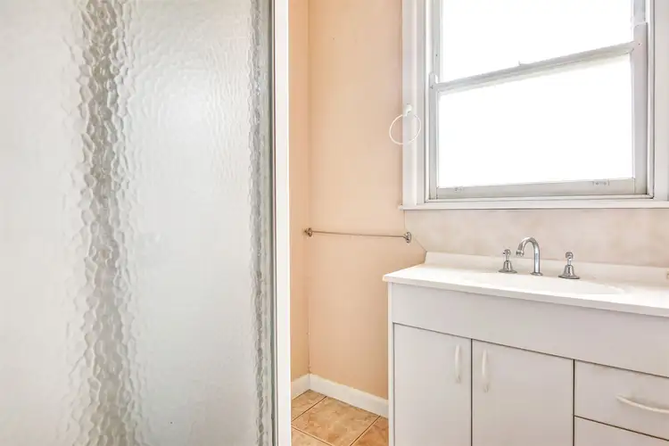 Fifth view of Homely house listing, 6 Jay Street, Norlane VIC 3214