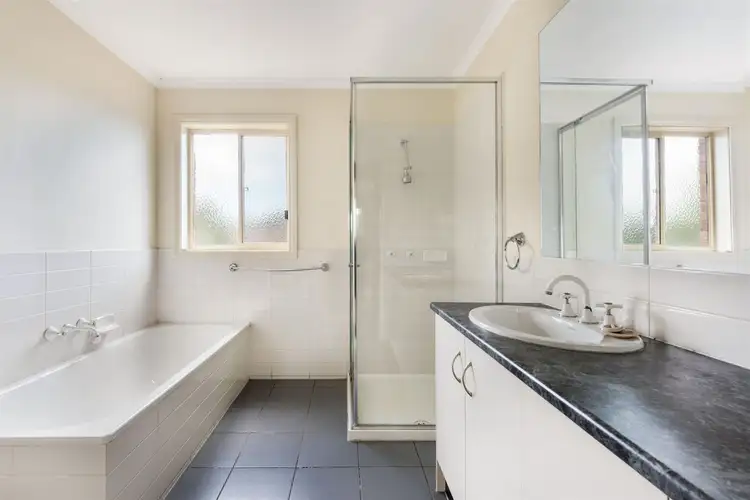 Fifth view of Homely unit listing, 2/116 Thompson Road, North Geelong VIC 3215