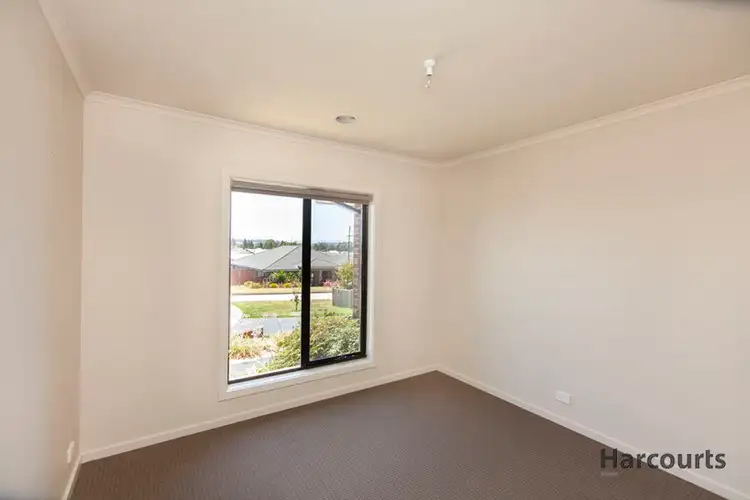 Sixth view of Homely house listing, 9 Huntingfield Court, Warragul VIC 3820