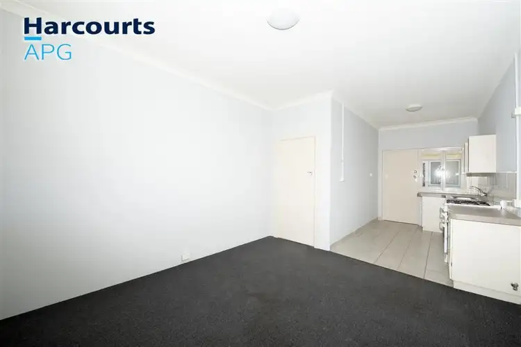 Fourth view of Homely unit listing, 2/7 Haig Crescent, Bunbury WA 6230