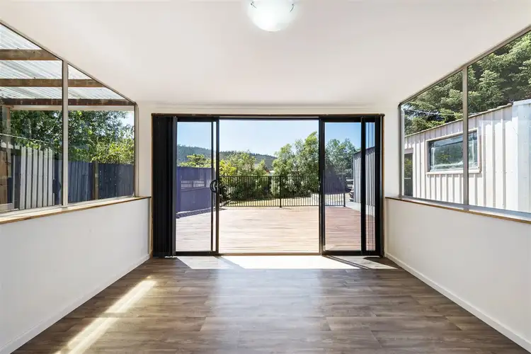 19 Banks Street, Warrane TAS 7018