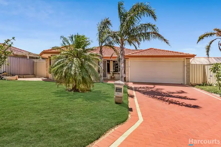 11 Bonnyrigg Pass, Kinross WA 6028