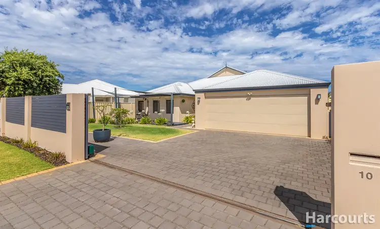 10 Bertha Loop, Dudley Park WA 6210