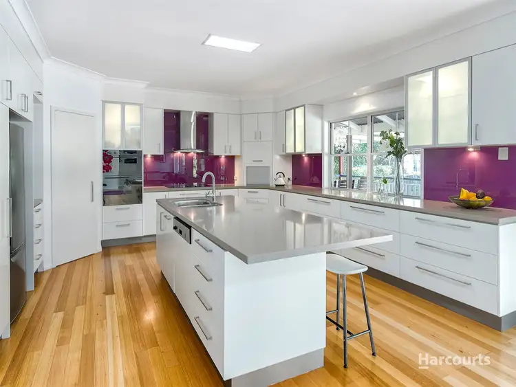 7 Karri Pl, Bridgeman Downs QLD 4035