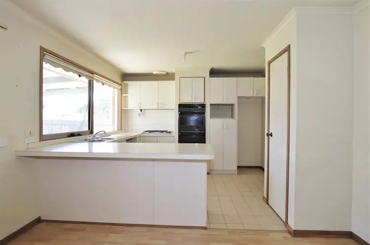 Fourth view of Homely house listing, 7 Westminster Court, Hampton Park VIC 3976