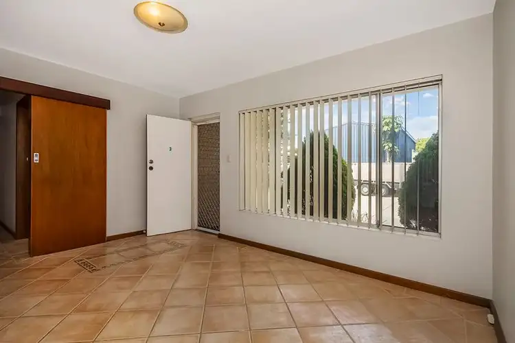 Fourth view of Homely flat listing, 3/9-11 Gloucester Avenue, Shoalwater WA 6169