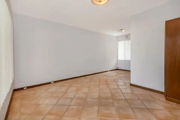 Fifth view of Homely flat listing, 3/9-11 Gloucester Avenue, Shoalwater WA 6169