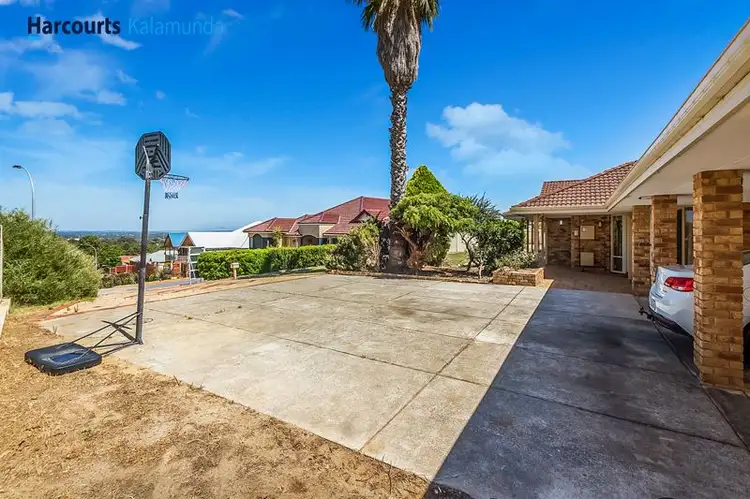 Fourth view of Homely house listing, 17 Willoughby Way, Swan View WA 6056