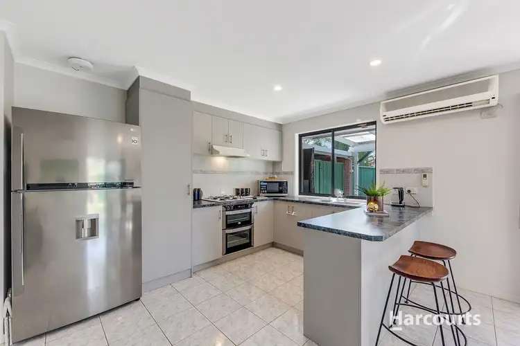 Fifth view of Homely house listing, 7 Housman Close, Burnside VIC 3023