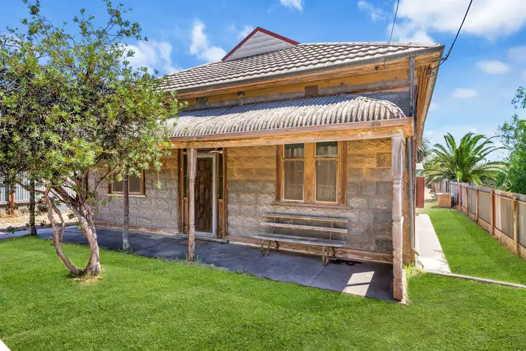 87 Victoria Road, Birkenhead SA 5015