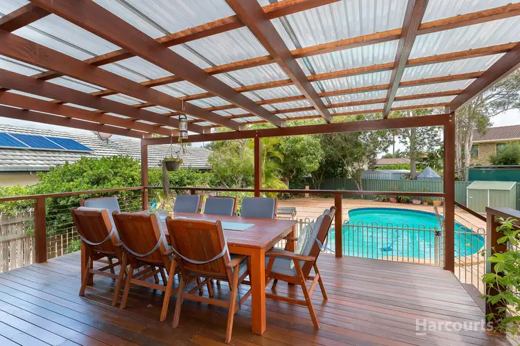4 Cruiser Court, Newport QLD 4020