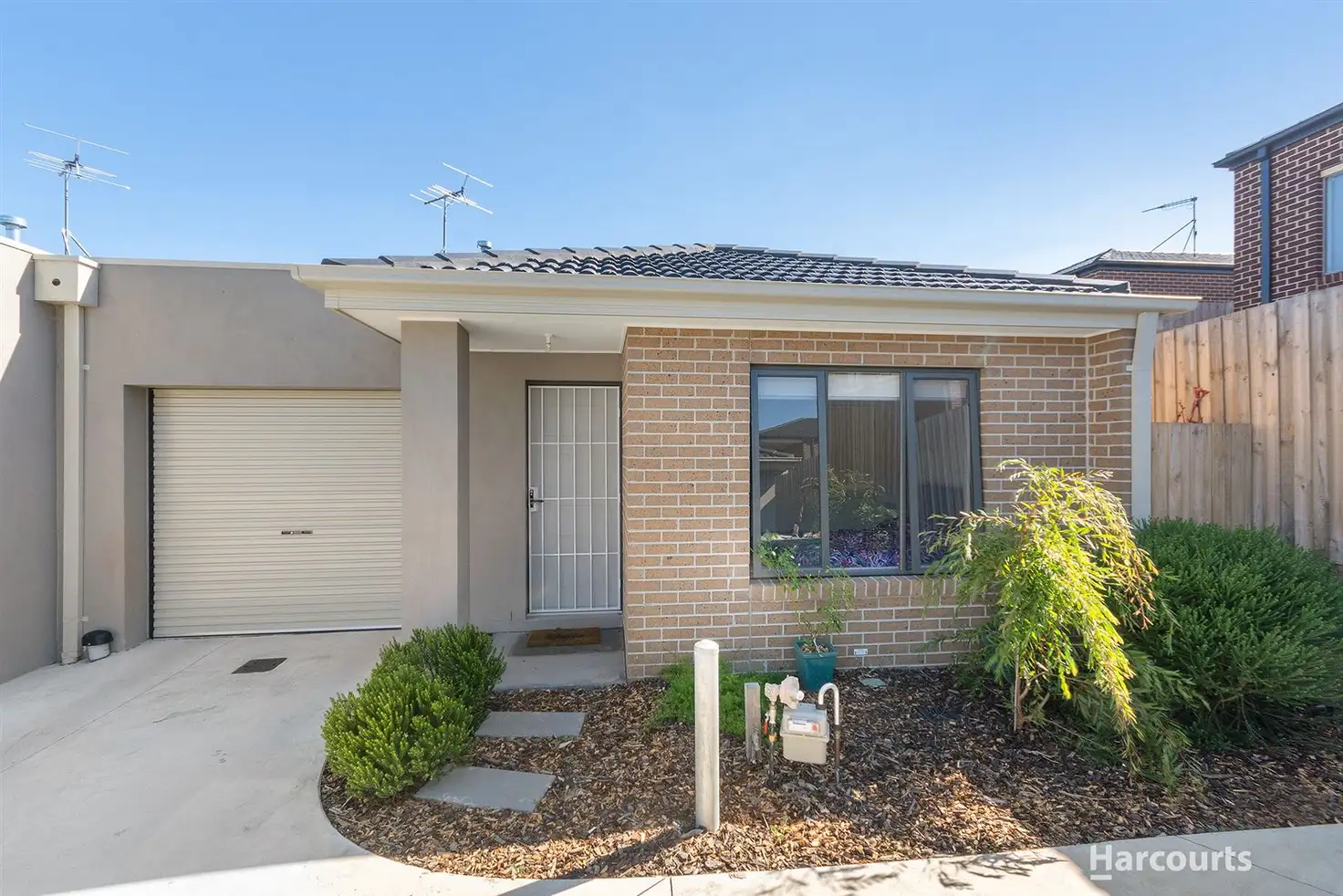 Main view of Homely unit listing, 3 Auburn Close, Pakenham VIC 3810