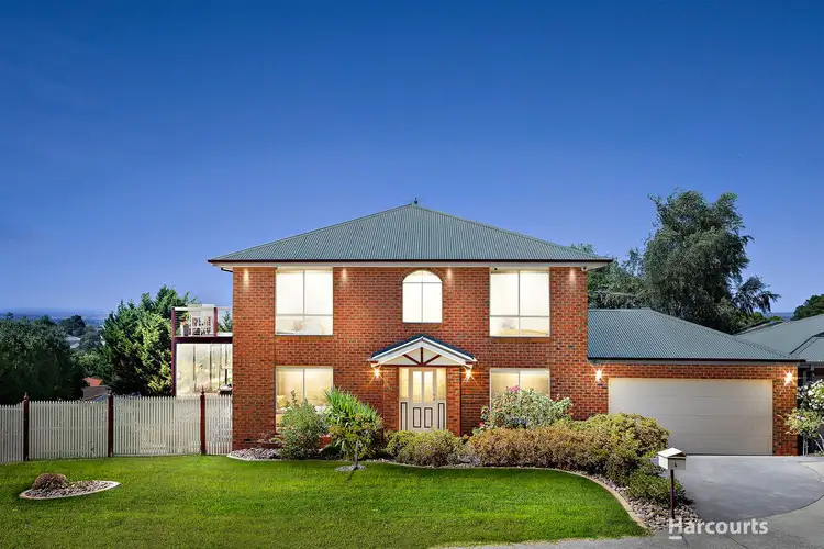 4 Eddie Barron Terrace, Pakenham VIC 3810