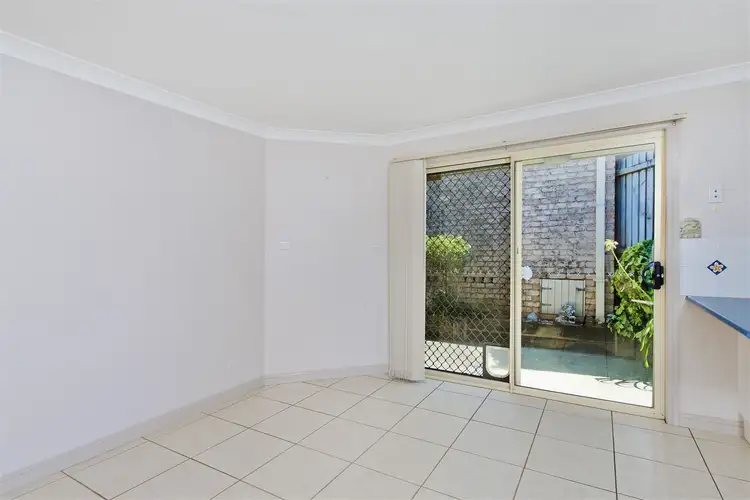 Fourth view of Homely villa listing, 2/7 Heather Street, Port Macquarie NSW 2444