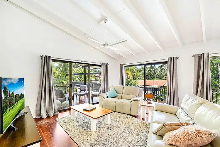 Second view of Homely house listing, 8 Willamulka Avenue, Ashmore QLD 4214