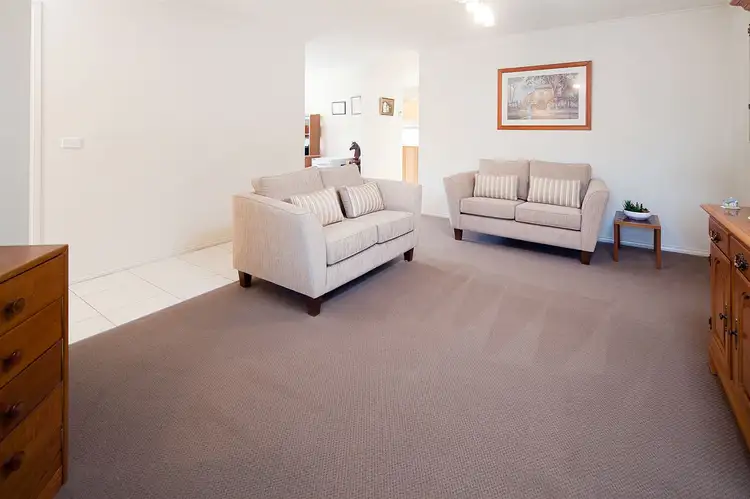 Fifth view of Homely house listing, 90 Huntingtower Crescent, Langwarrin VIC 3910