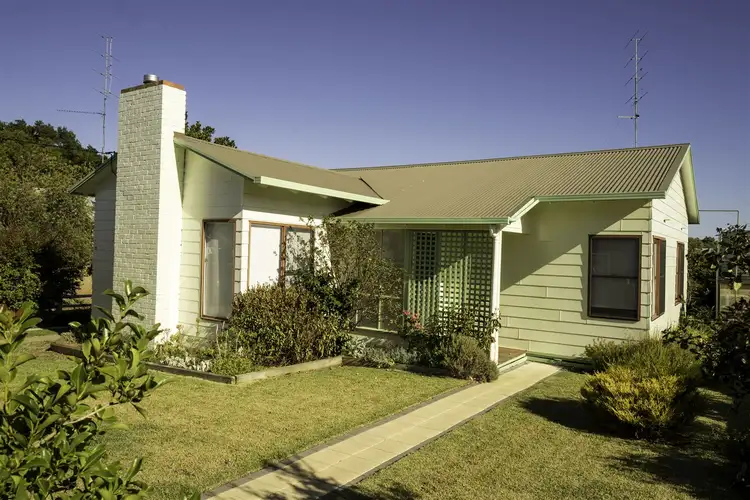 11 Mount Gambier Road, Casterton VIC 3311