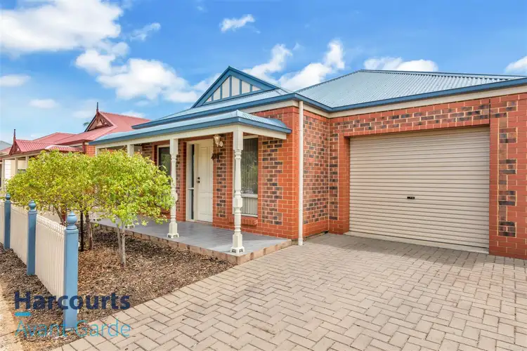 15 Newland Way, Mawson Lakes SA 5095
