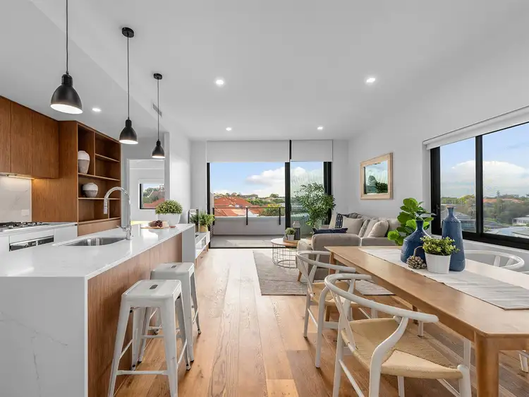 10/15 Allen Street, Hamilton QLD 4007