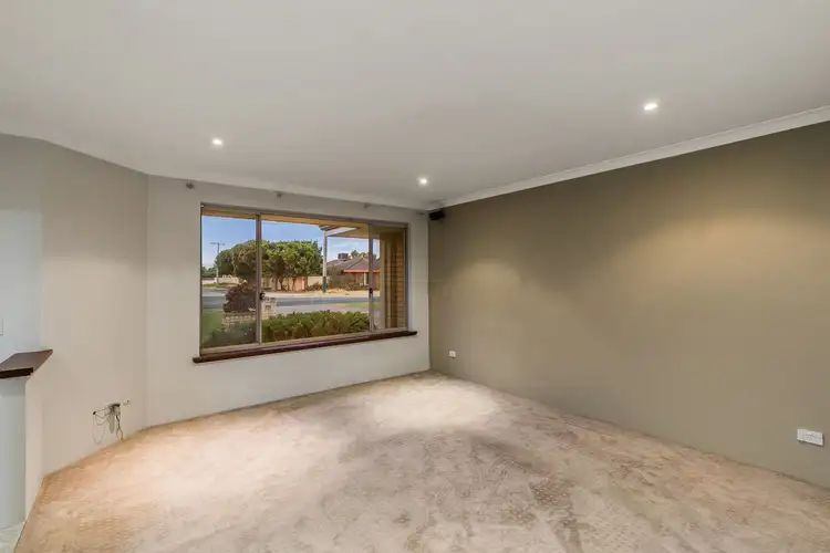 Sixth view of Homely house listing, 8 Kingsbridge Road, Warnbro WA 6169