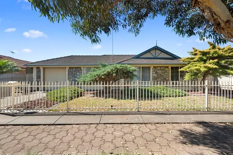 5 Tregenza Court, Parafield Gardens SA 5107