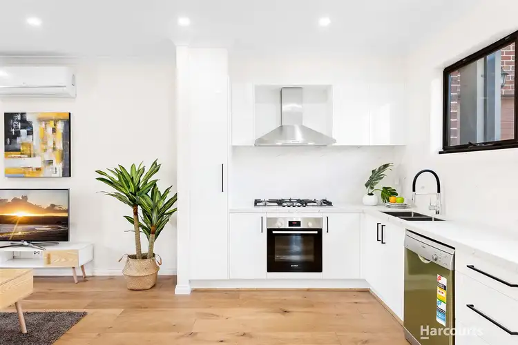 Fourth view of Homely townhouse listing, 2/17 Leonie Avenue, Mount Waverley VIC 3149