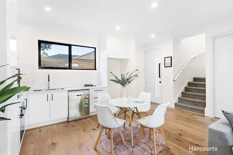 Fifth view of Homely townhouse listing, 2/17 Leonie Avenue, Mount Waverley VIC 3149