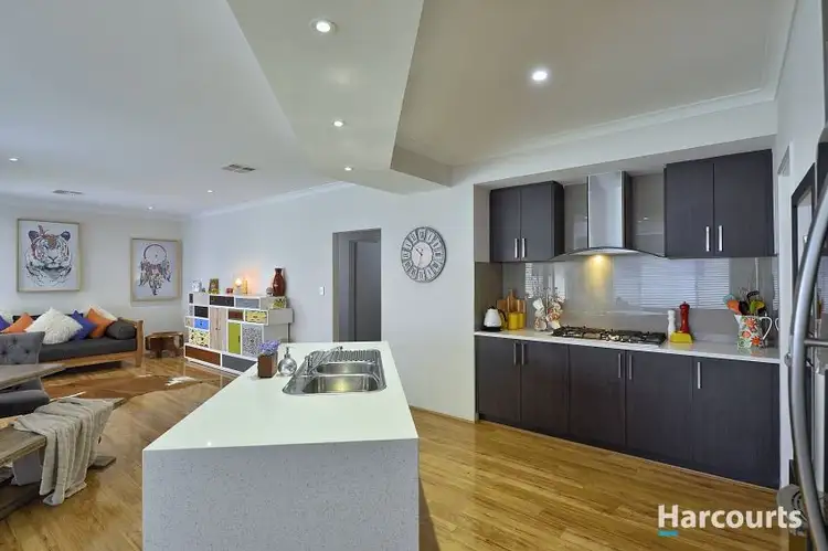 Fifth view of Homely house listing, 10 Endeavour Circle, Wannanup WA 6210