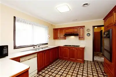 Fifth view of Homely house listing, 25 Gwyn Rise, Vermont South VIC