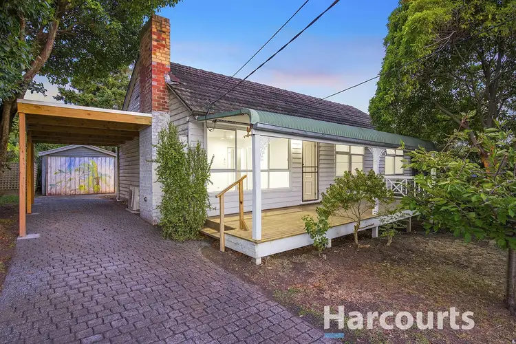 9 Weyburn Road, Boronia VIC 3155
