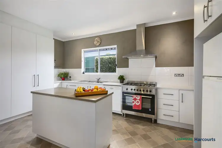 Fourth view of Homely house listing, 8 Johnston Street, Alexandra VIC 3714