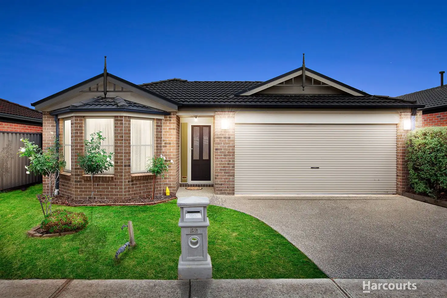 Main view of Homely house listing, 52 Lucerne Cct, Pakenham VIC 3810