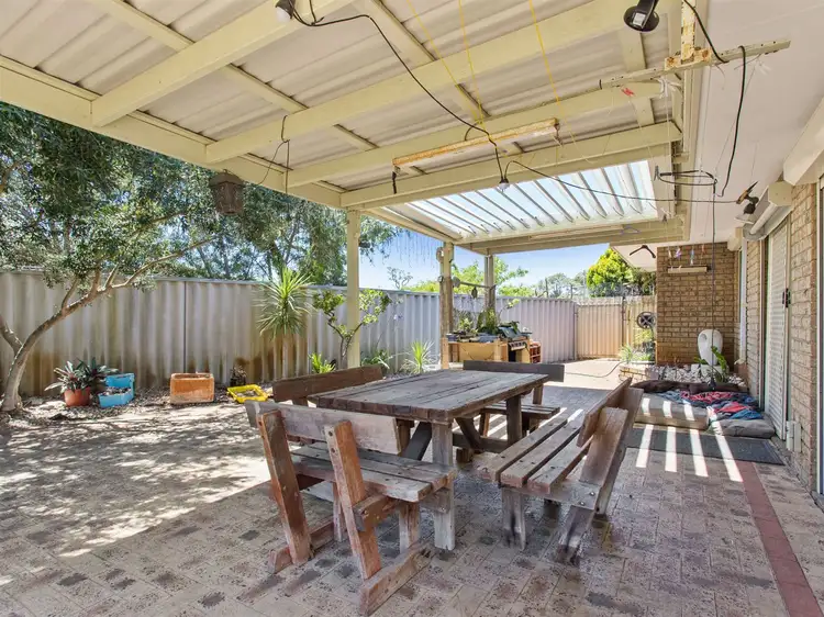 Fourth view of Homely house listing, 6 Iris Place, Yangebup WA 6164