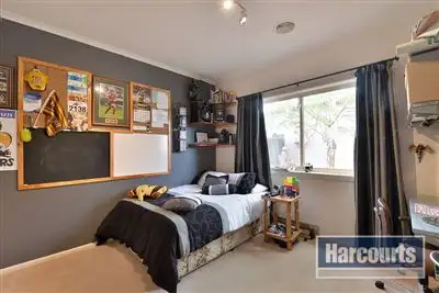Seventh view of Homely house listing, 4 Bushy Court, Langwarrin VIC