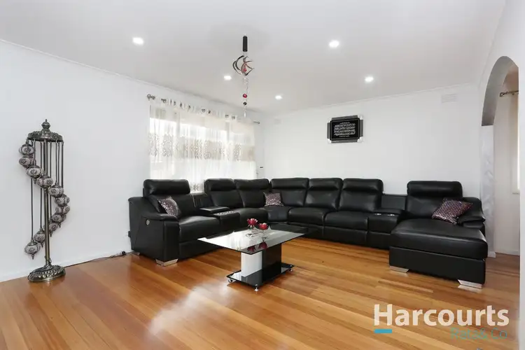 Fifth view of Homely house listing, 19 Thornton Street, Lalor VIC 3075