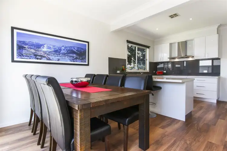 1 Little Avenue, Hamlyn Heights VIC 3215