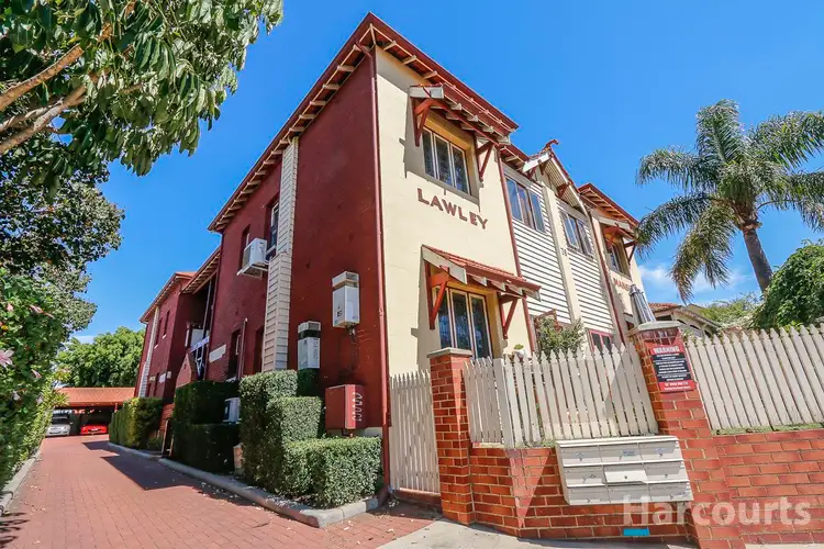 76 Guildford Road