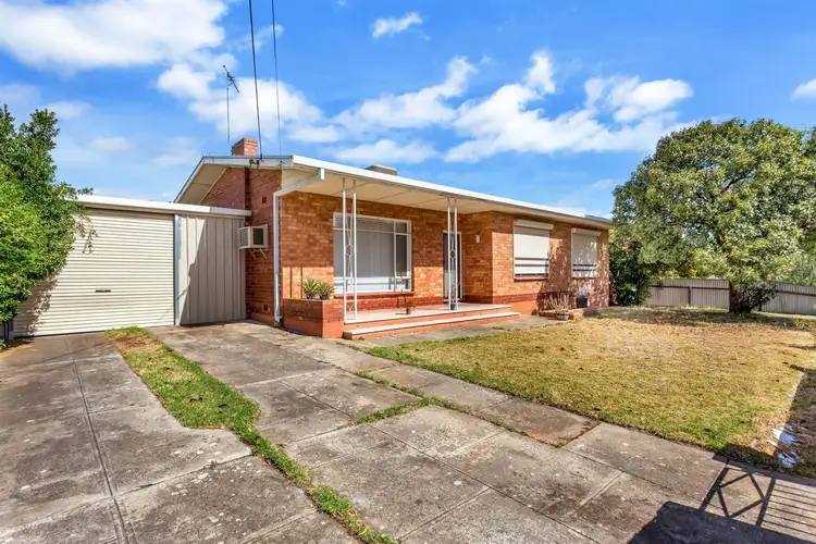 4 Druce Avenue, Northfield SA 5085
