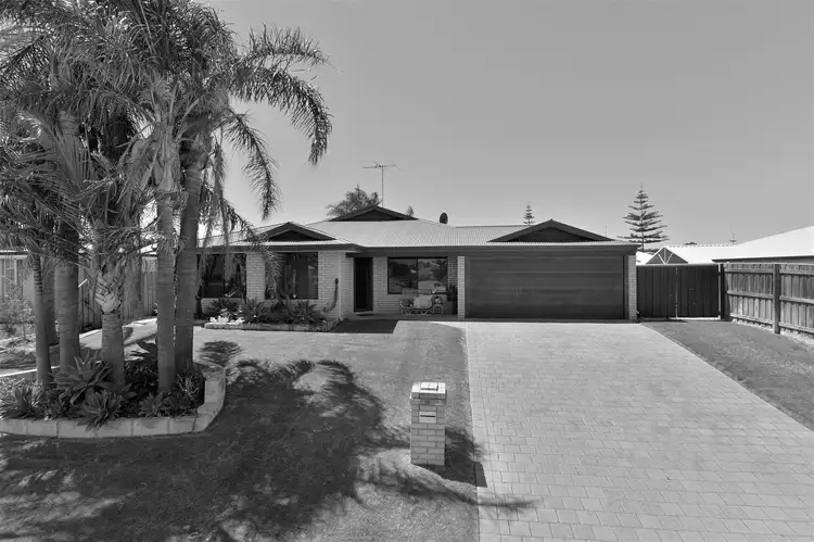 Main view of Homely house listing, 8 Discovery Cove, Halls Head WA 6210