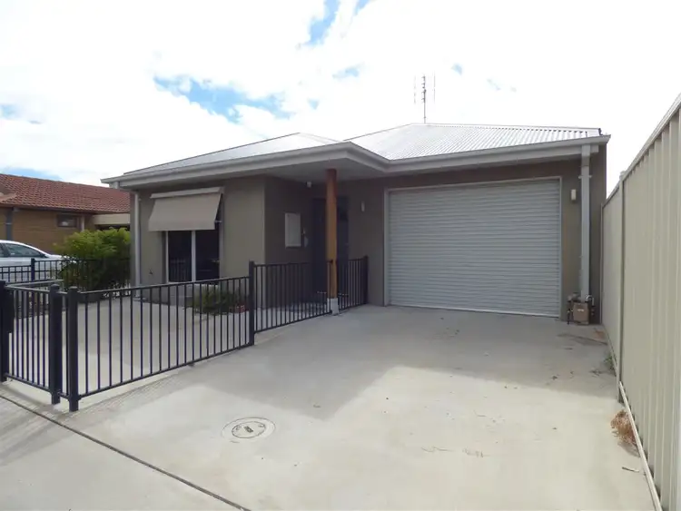 Second view of Homely unit listing, 4/222 Baillie Street, Horsham VIC 3400