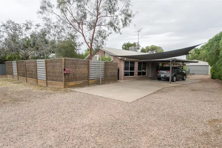 43 Wavell Street, Horsham VIC 3400