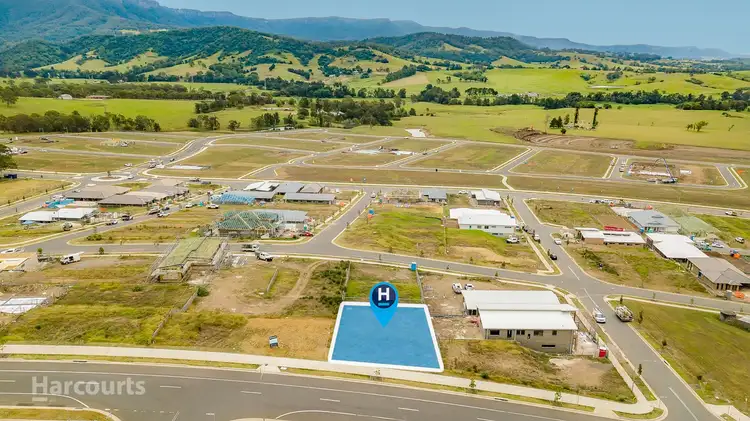 32 Oak Farm Road, Calderwood NSW 2527