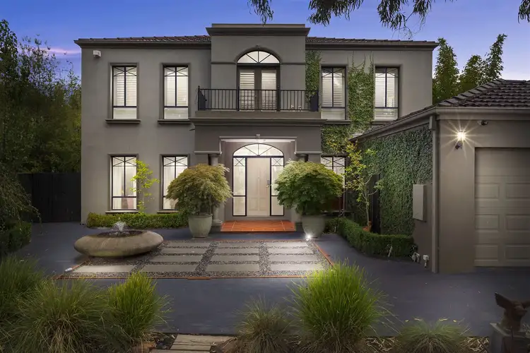 117 Herriotts Boulevard, Glen Waverley VIC 3150